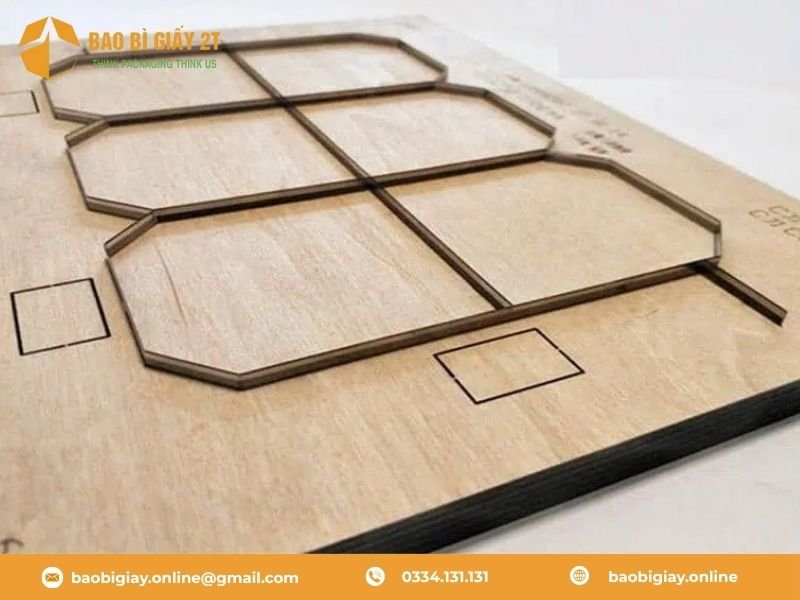 Khi nào cần dùng khuôn bế cho thùng carton?